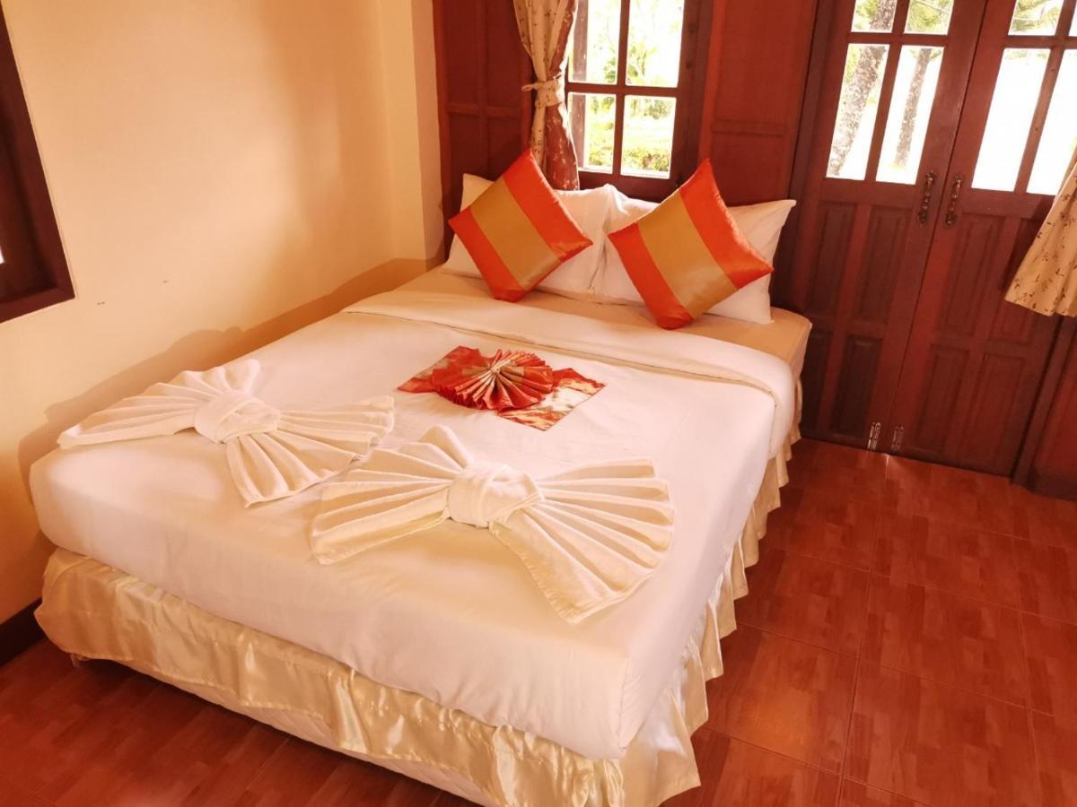 Grand Sea Beach Resort Haad Rin Exterior photo