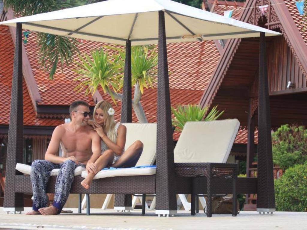 Grand Sea Beach Resort Haad Rin Exterior photo